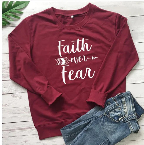 "Faith Over Fear Loose Cotton Graphic T-Shirt"